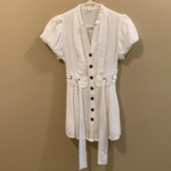 Cotton Blend White Button Up Top - Picture 8 of 11